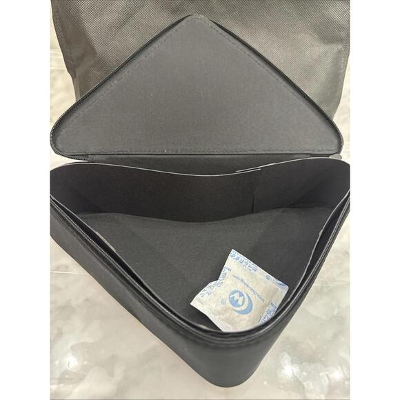 Prada Triangle Clutch Cosmetic Beauty Bag Pouch Pink & Black - Picture 5 of 6